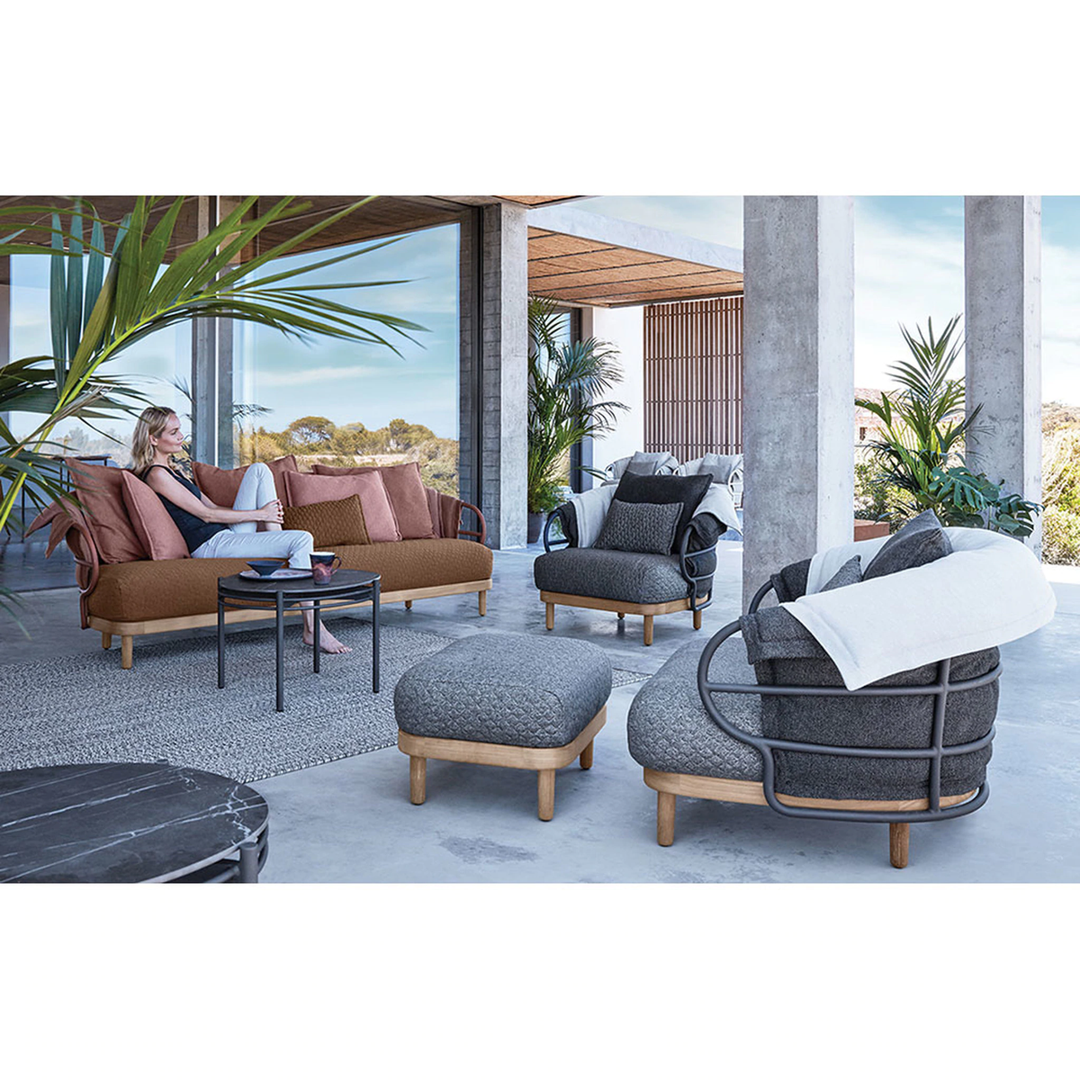 Dune Lounge Sofas &amp; Lounge Chair