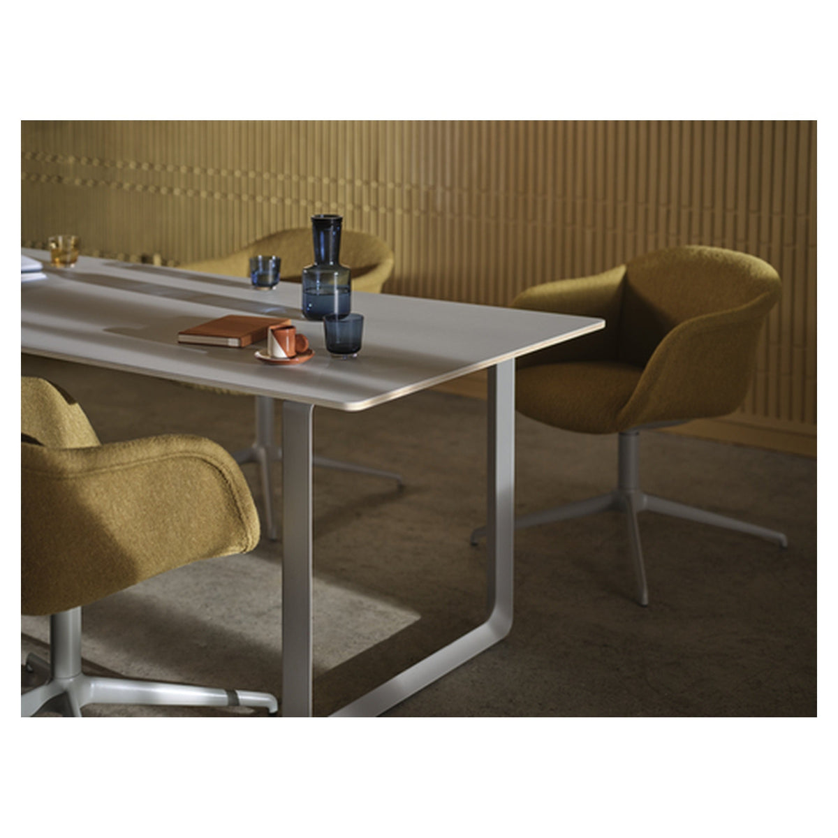 Fiber Soft Armchair Swivel Base