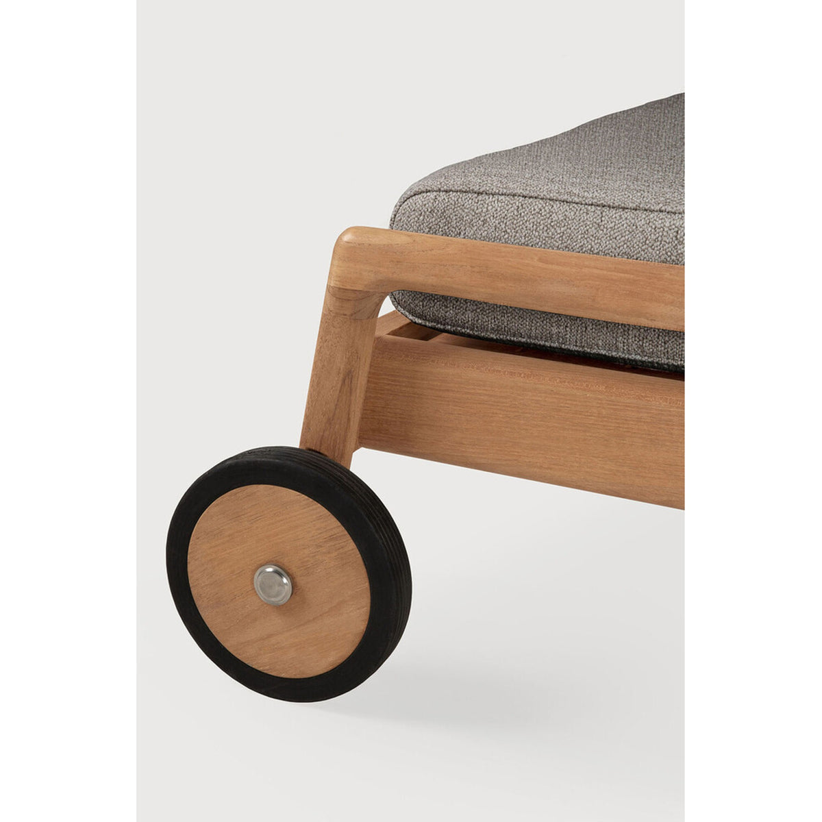 Jack Outdoor Lounger V2