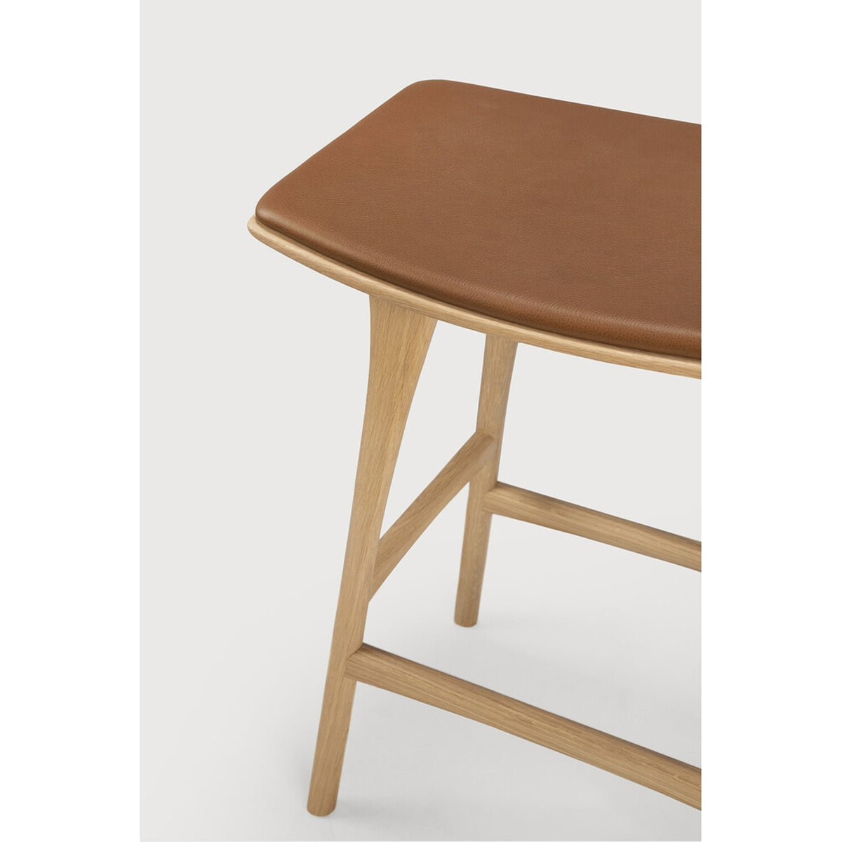 Osso counter stool