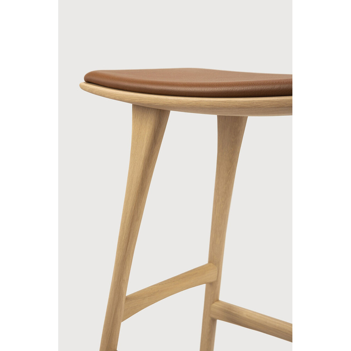 Osso counter stool