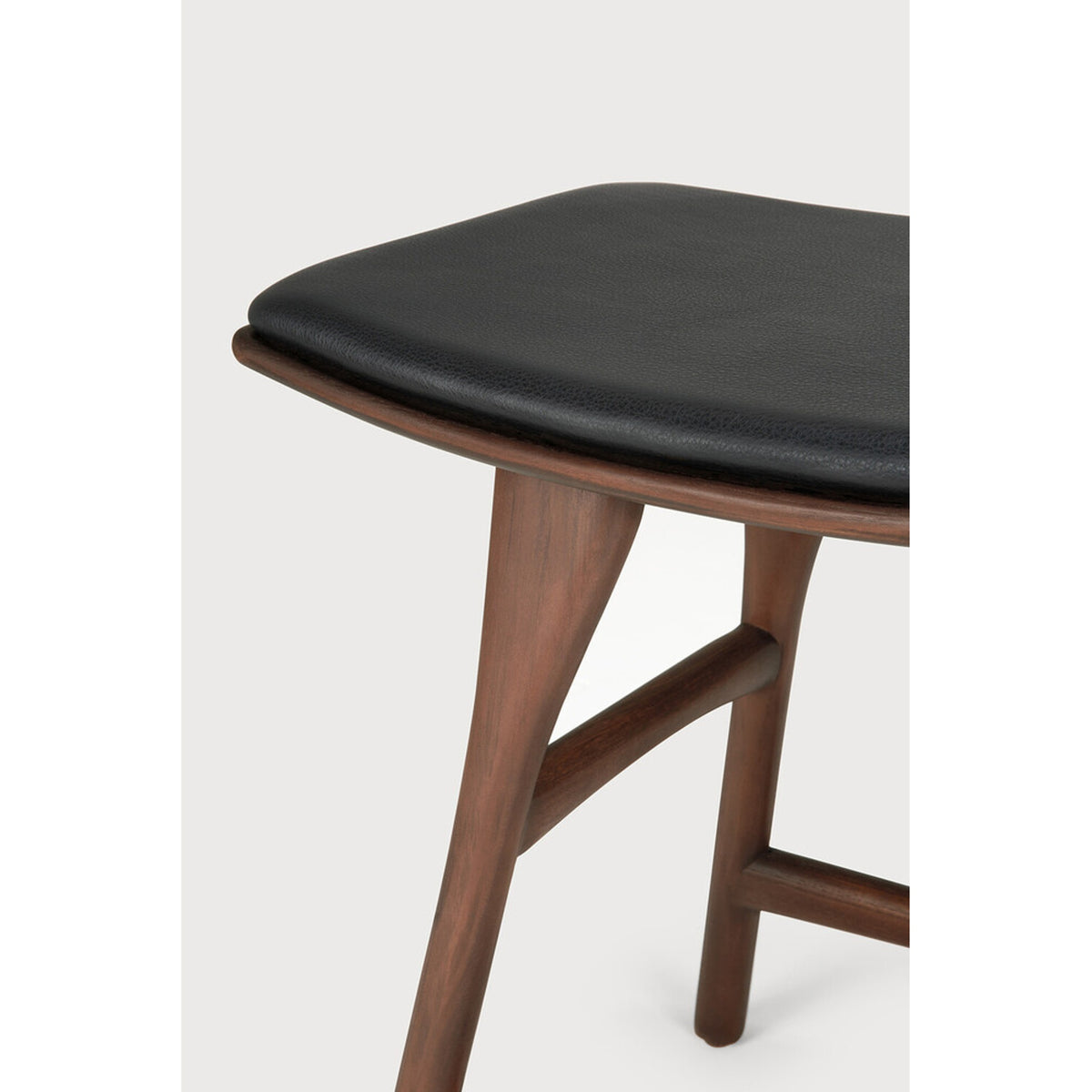 Osso stool