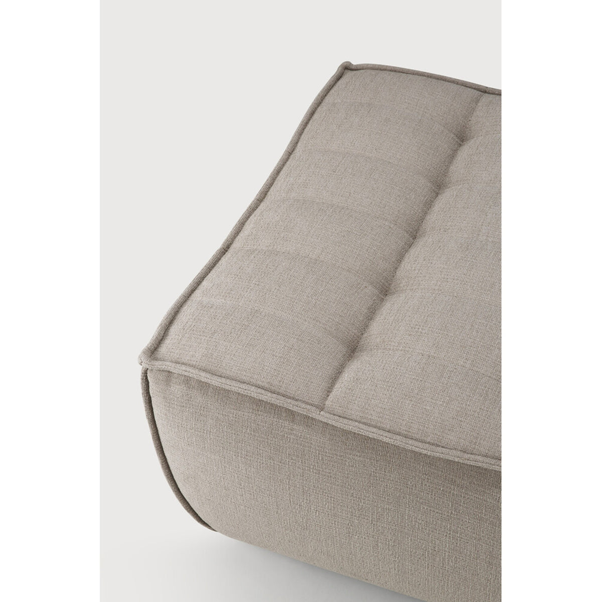 N701 footstool