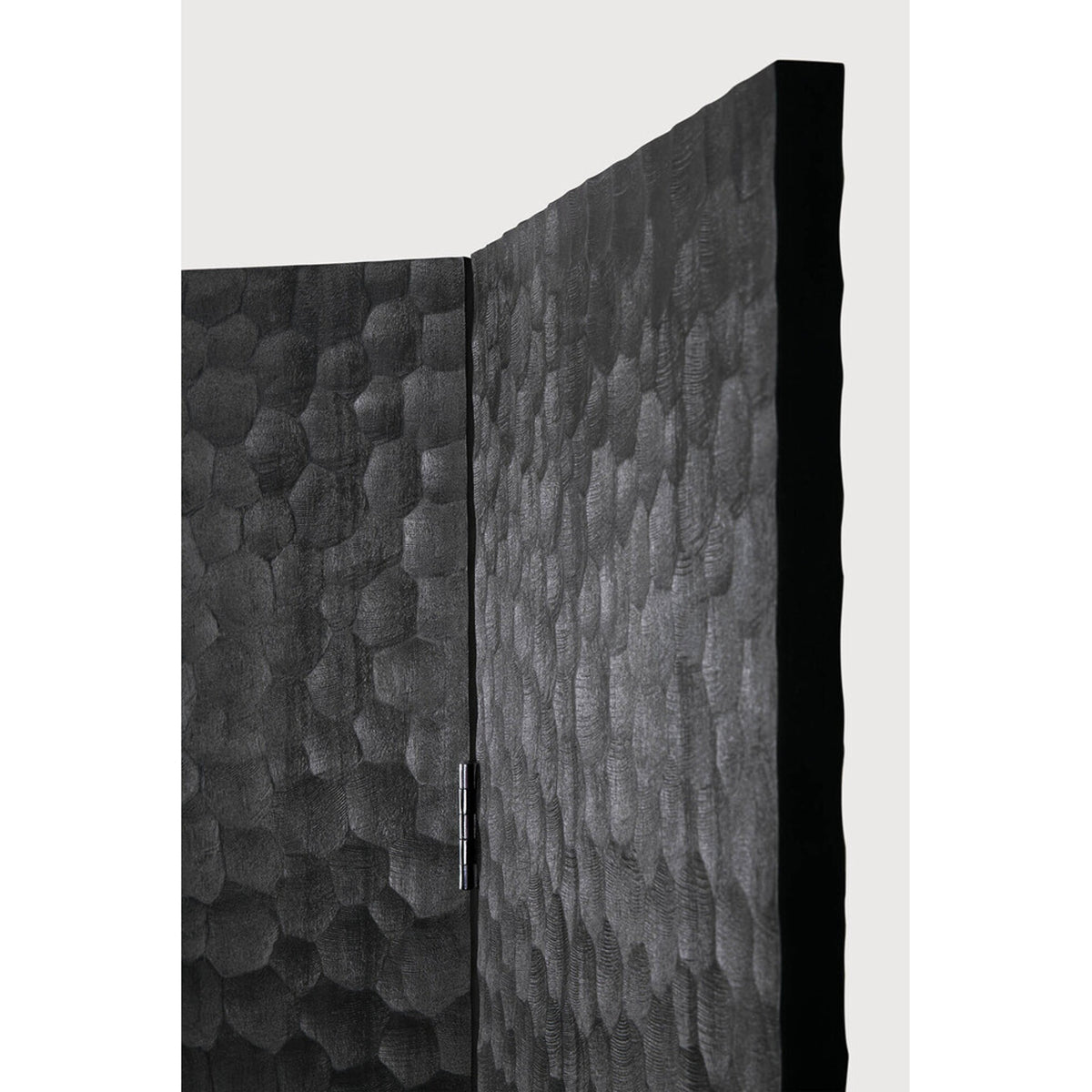 Chopped room divider