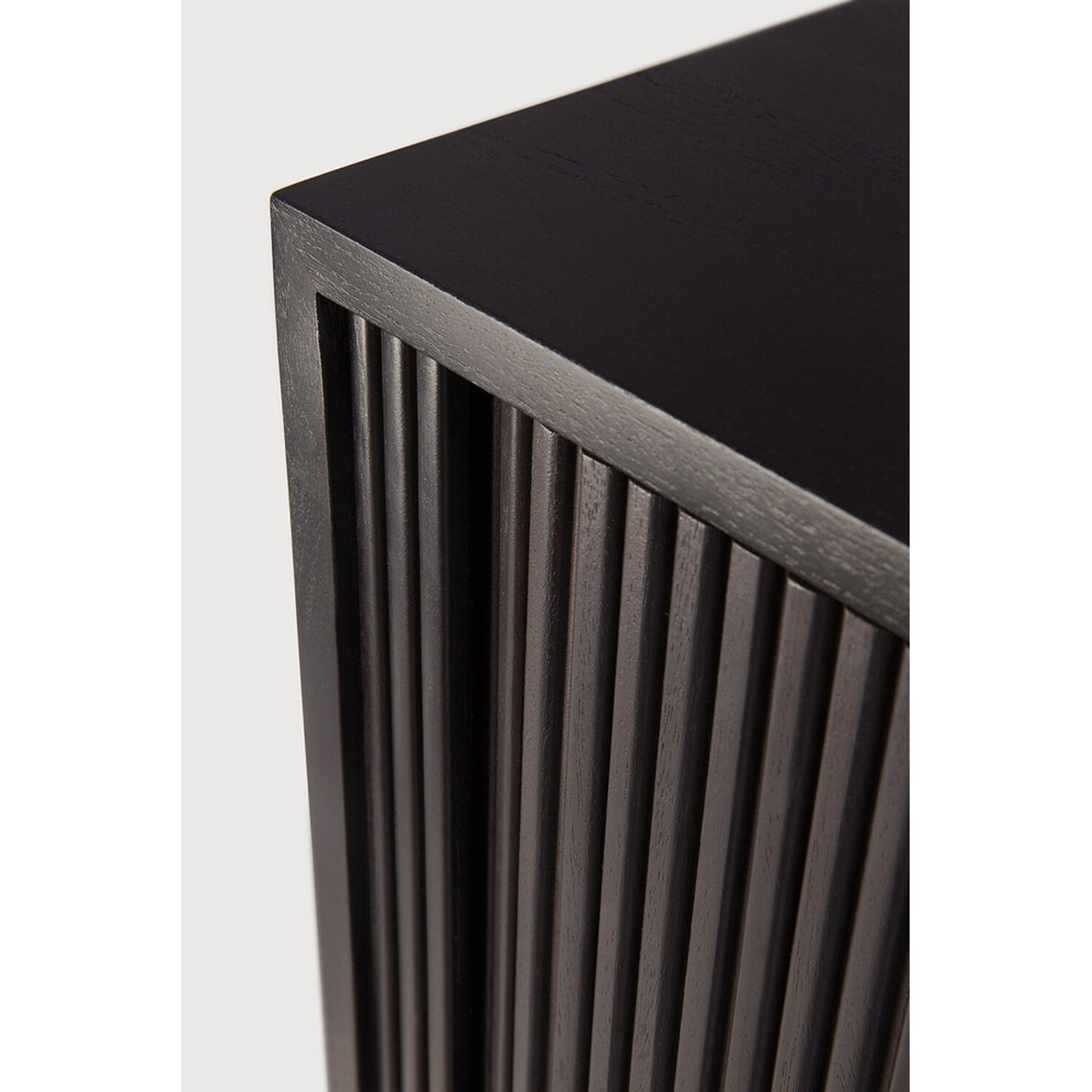 Roller Max sideboard