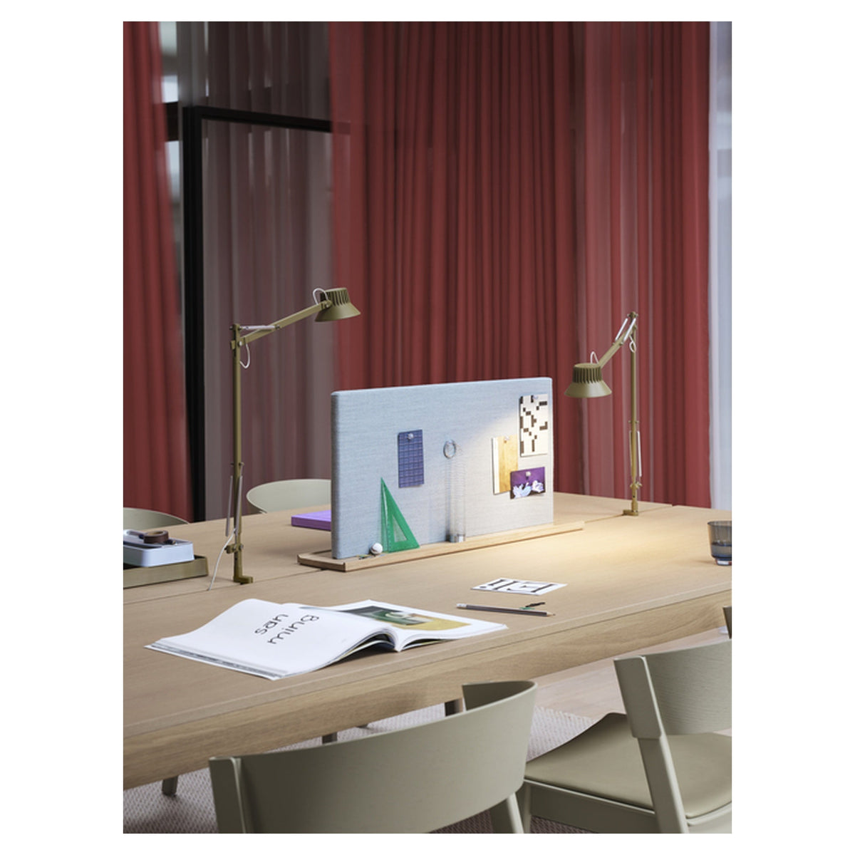 Dedicate Table Lamp