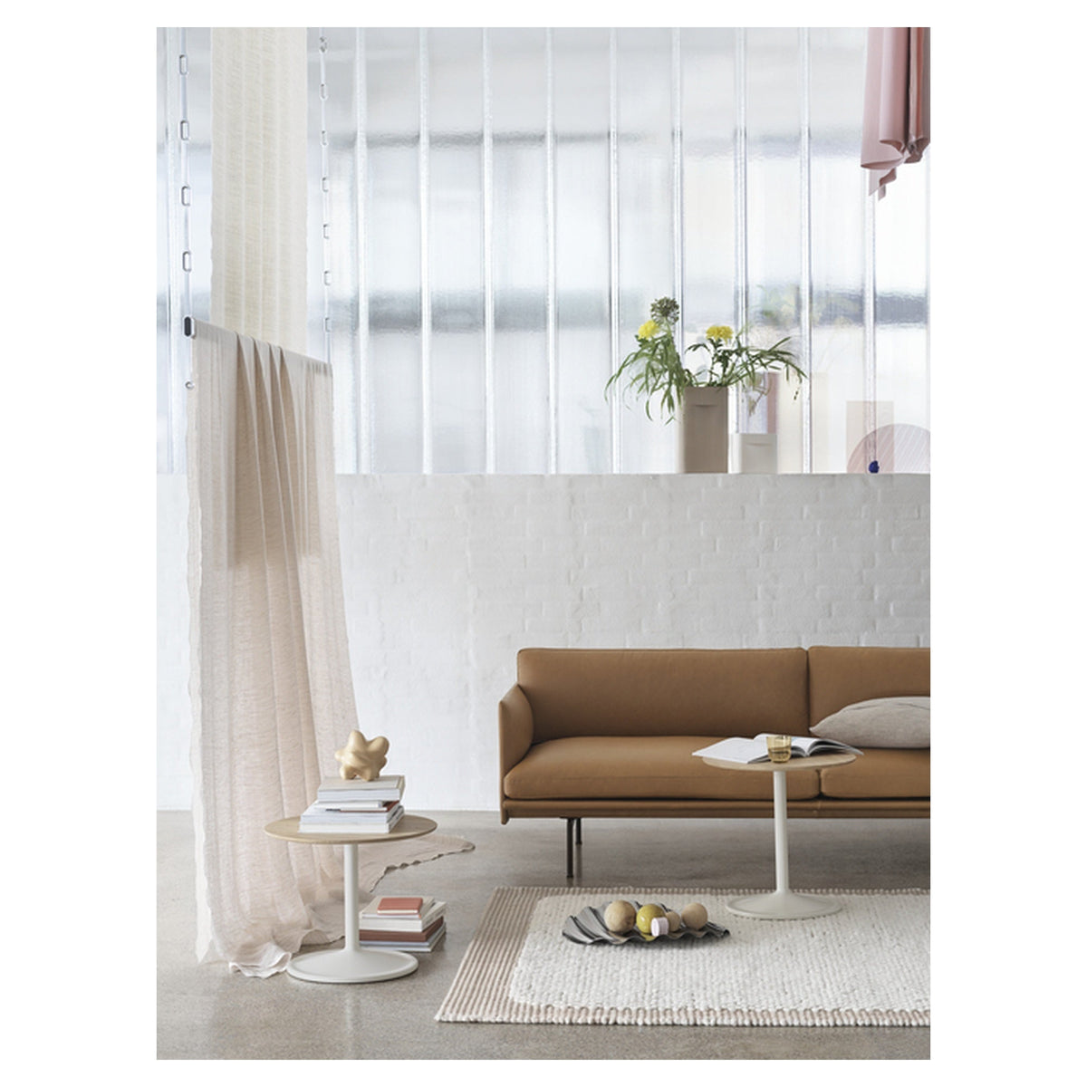 Outline Sofa 3 Seater