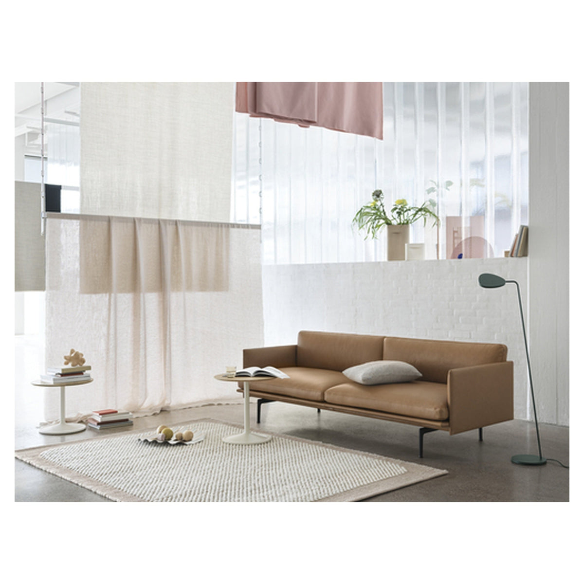 Outline Sofa 3 Seater