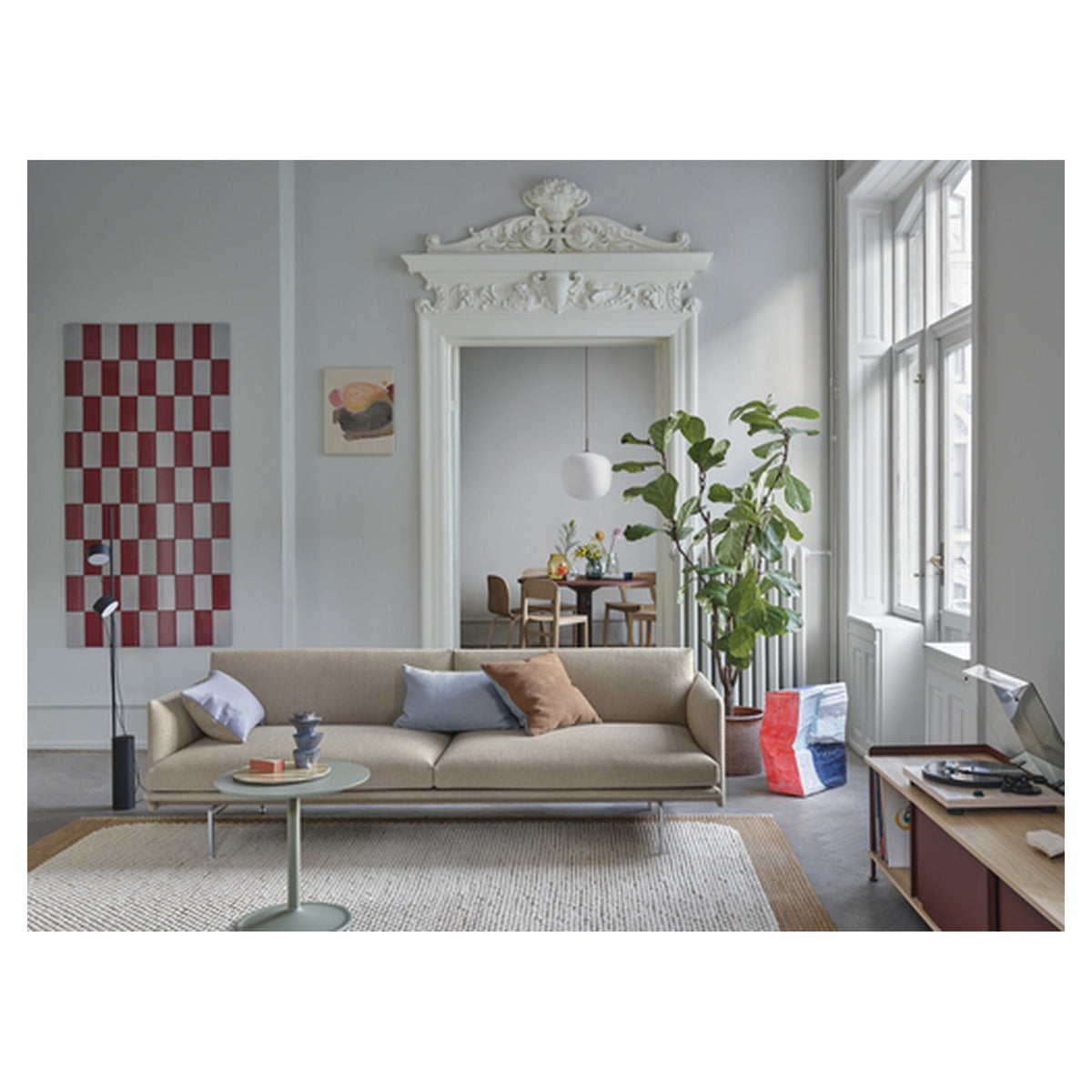 Outline Sofa 3 Seater