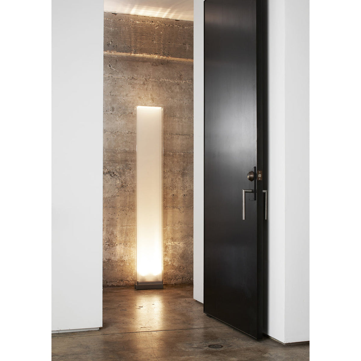 Cortina Floor Lamp 72
