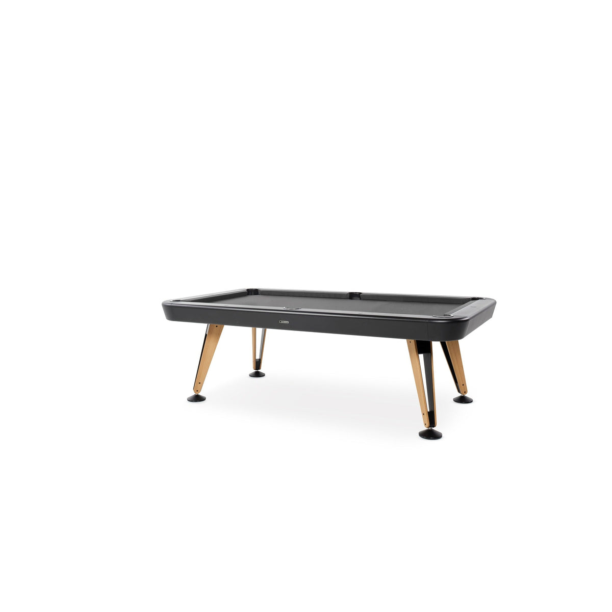 Diagonal Outdoor Pool Table | Covered