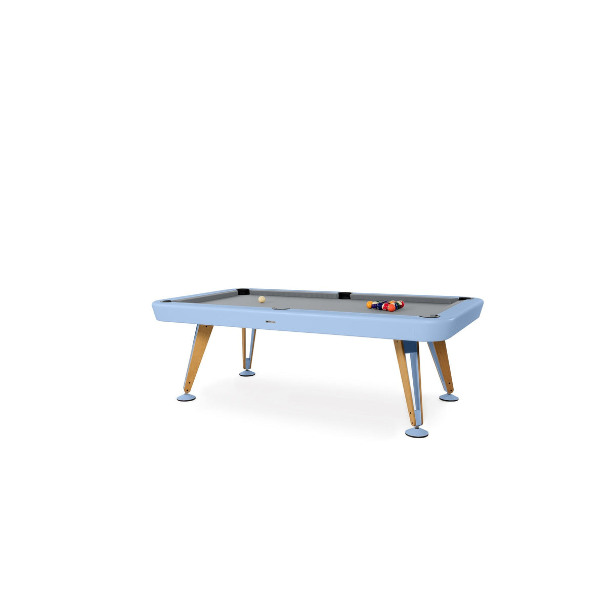 Diagonal Outdoor Pool Table | Covered