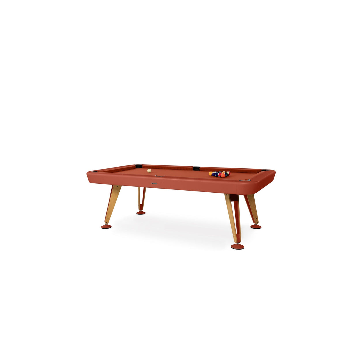 Diagonal Outdoor Pool Table | Covered