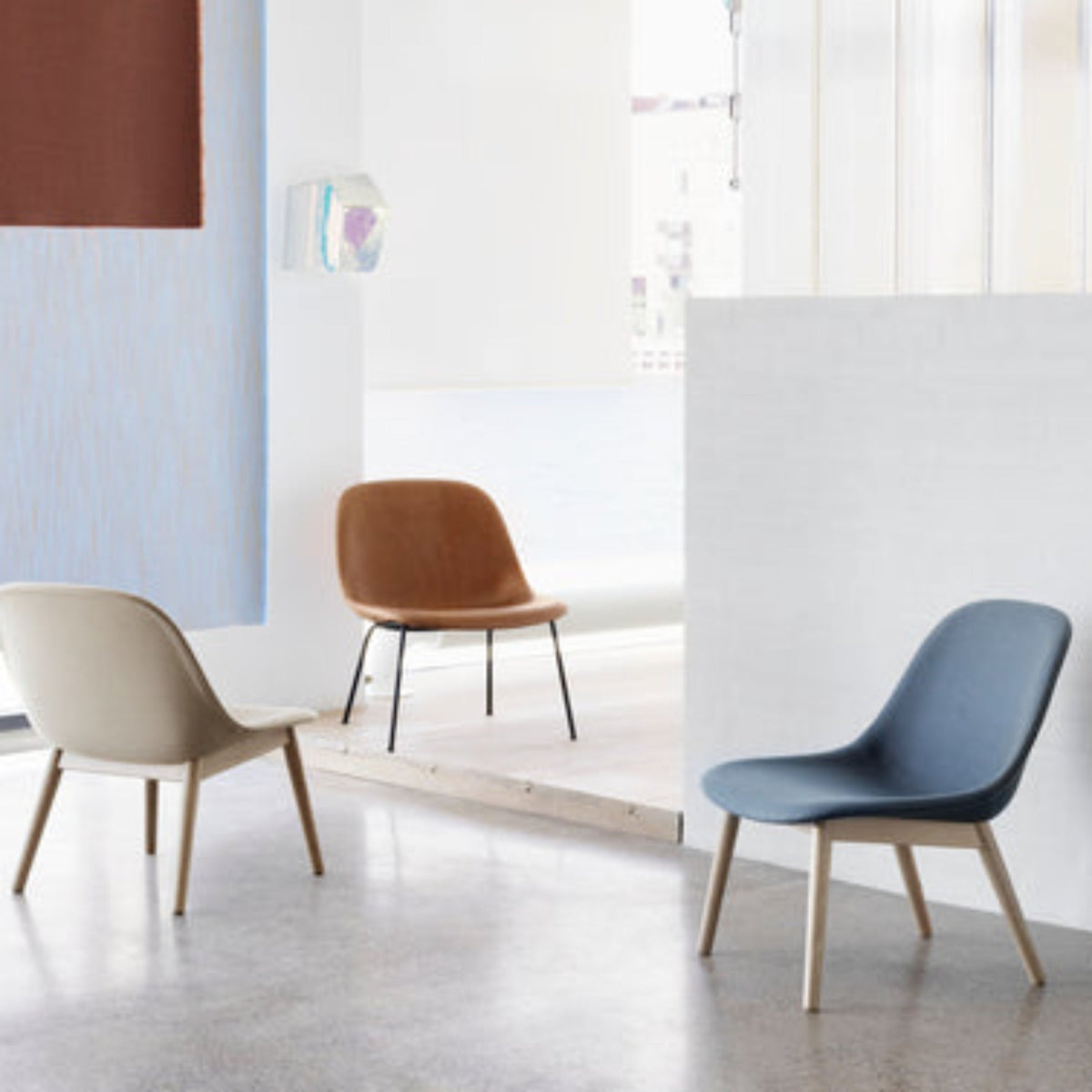 Fiber Lounge Chair Wood Base