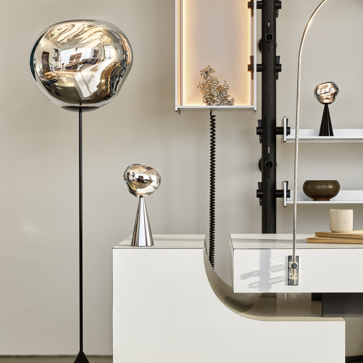 Melt Cone Slim Floor Light