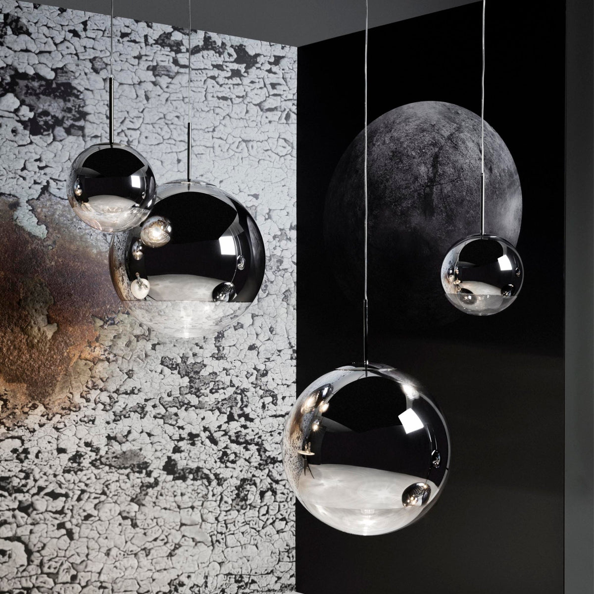 Mirror Ball 10in Pendant