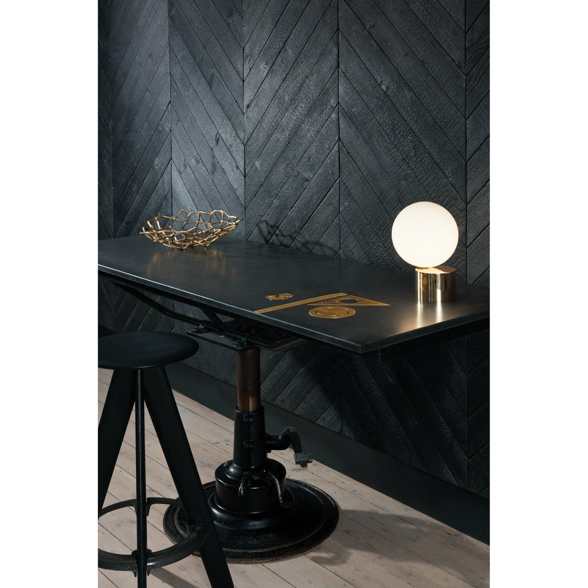 Slab Bar Stool