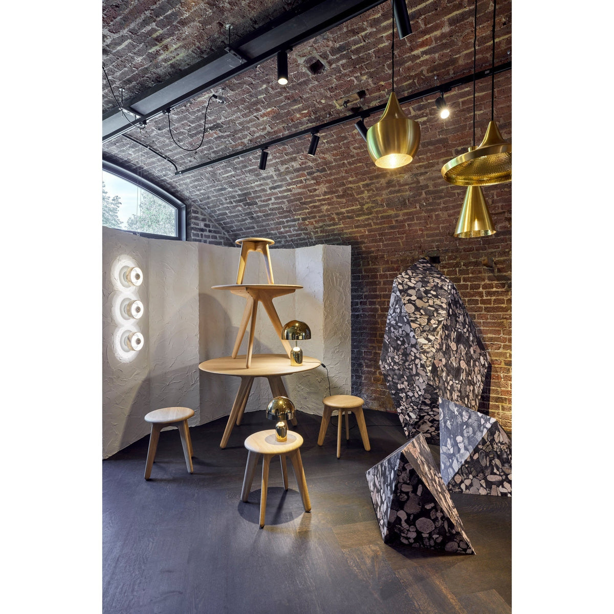 Slab Large Round Table