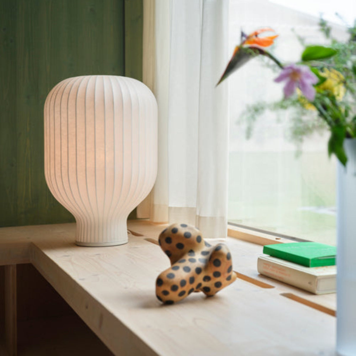 Strand Table Lamp