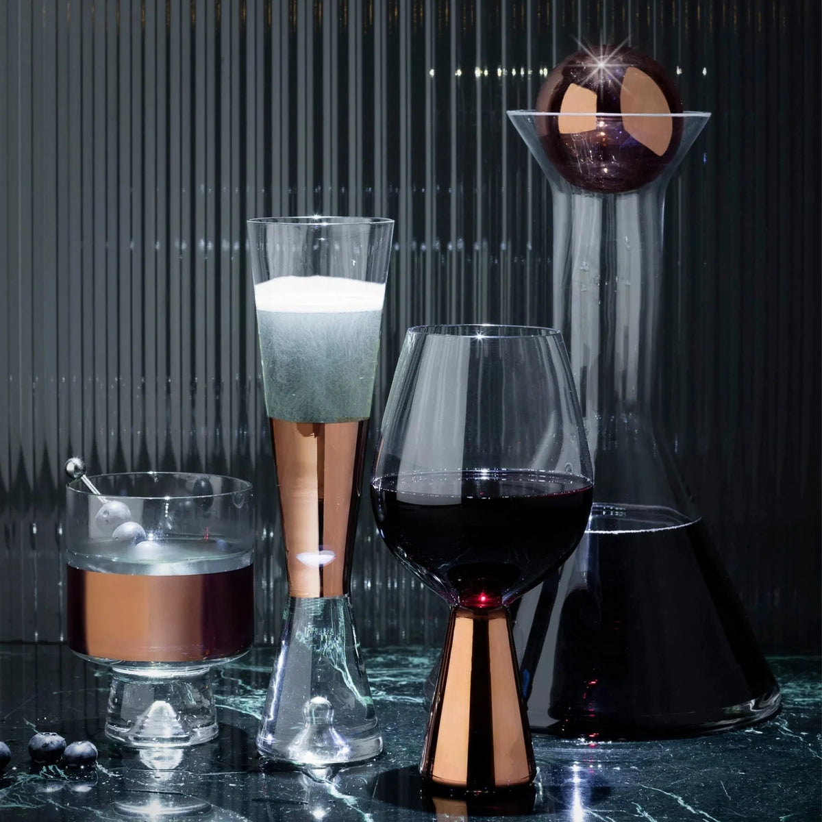 Tank Champagne Glasses Set