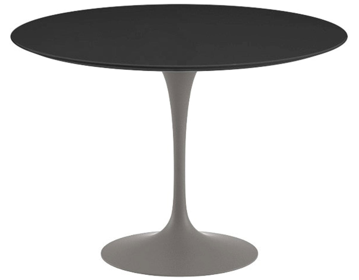Saarinen 54" Dining Table Round