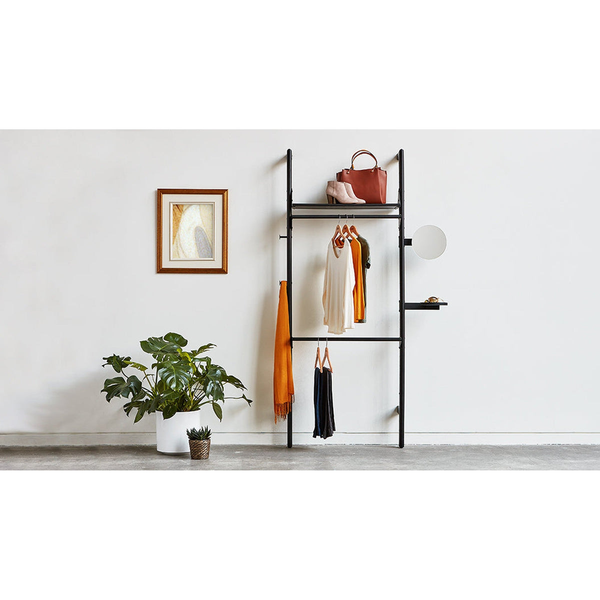 Branch Hang Bar