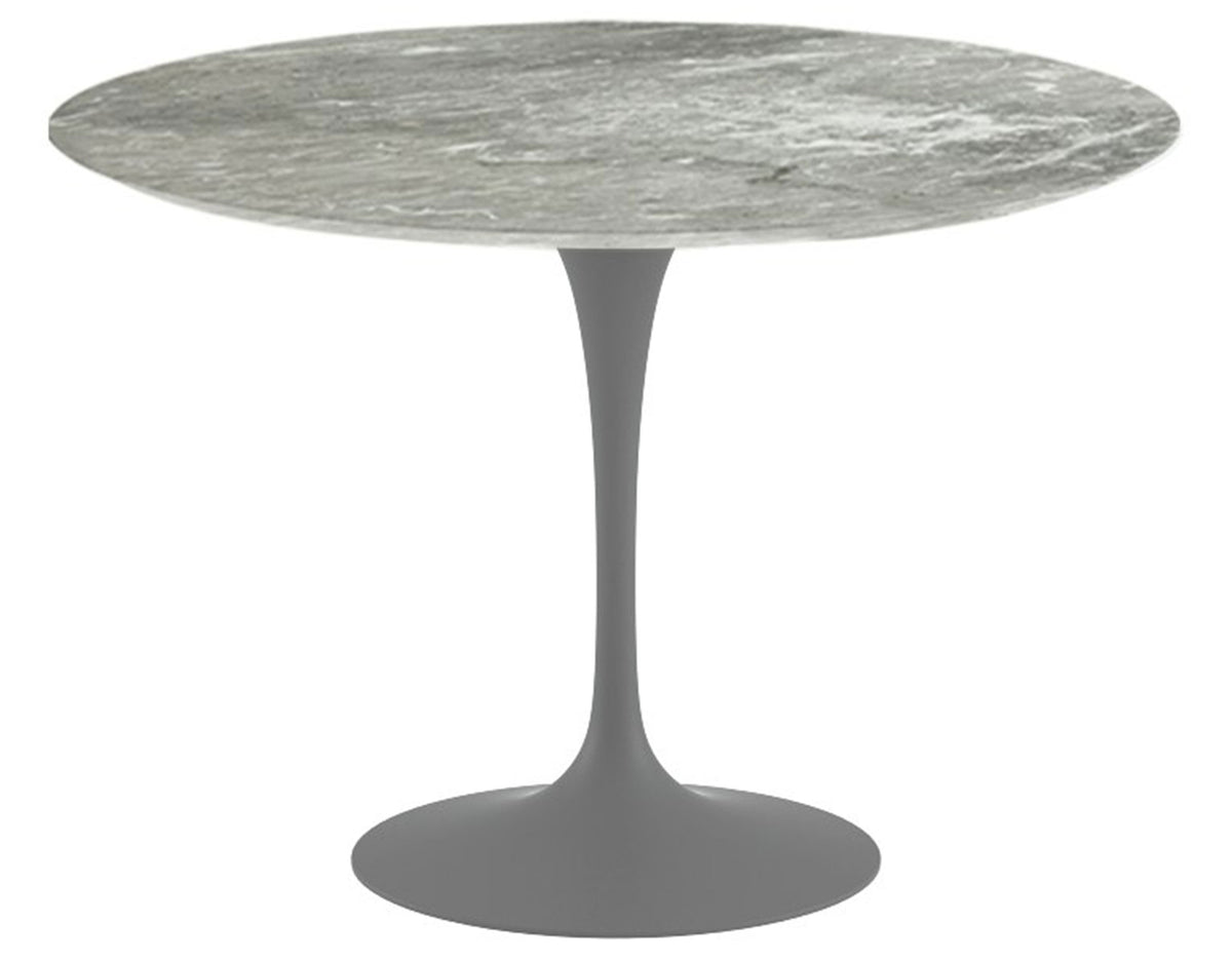 Saarinen 47" Dining Table Round
