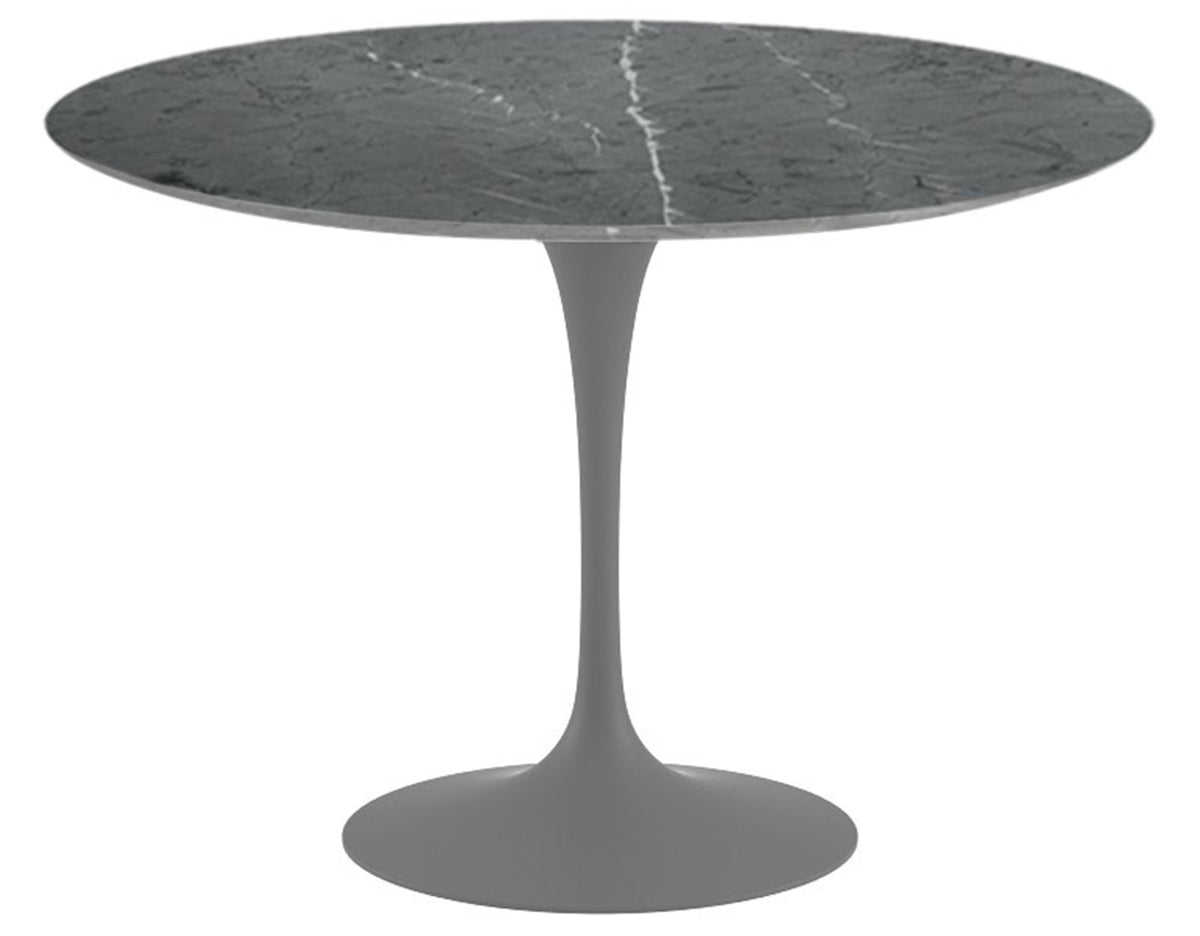 Saarinen 47" Dining Table Round