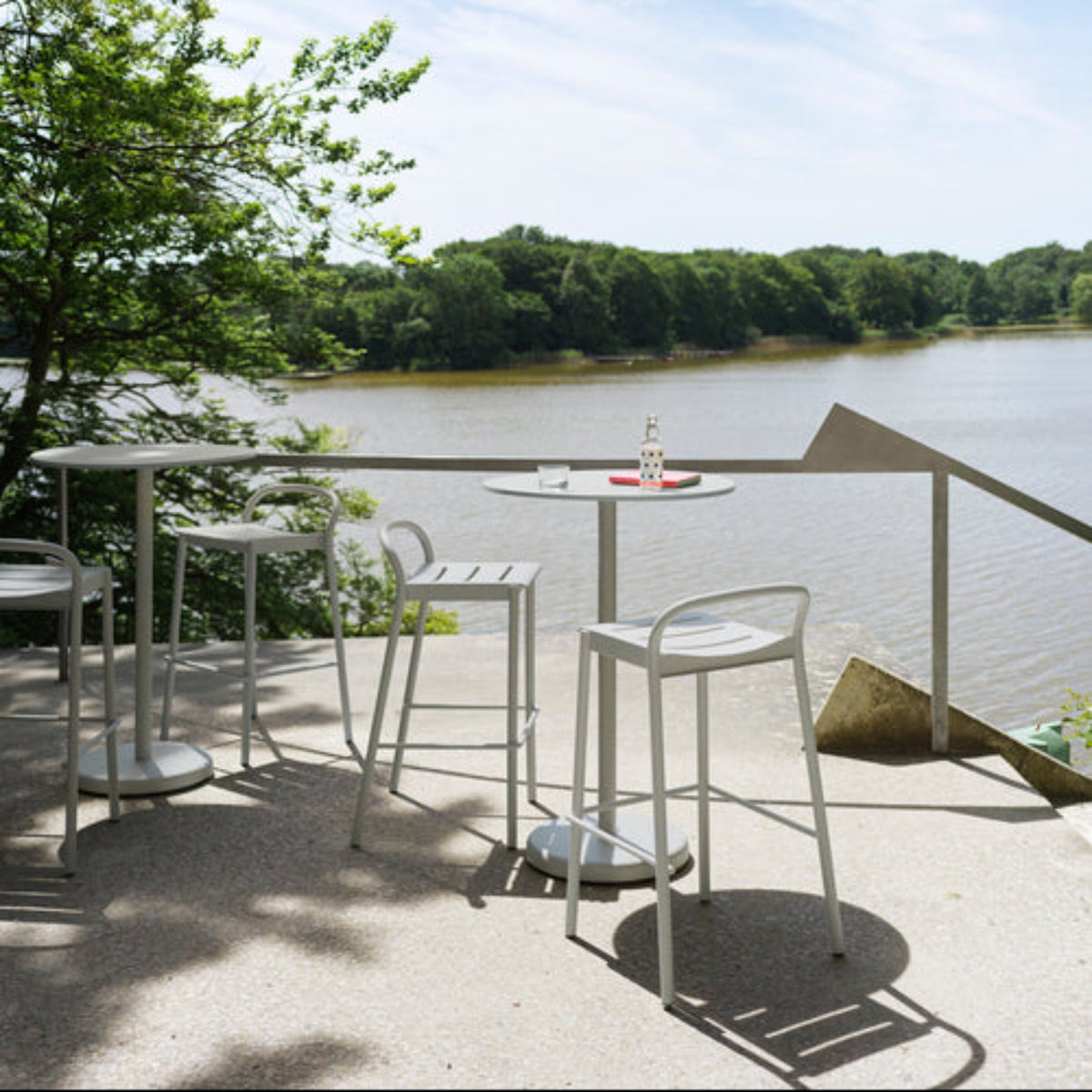 Linear Steel Counter Stool 65 Cm 25.6