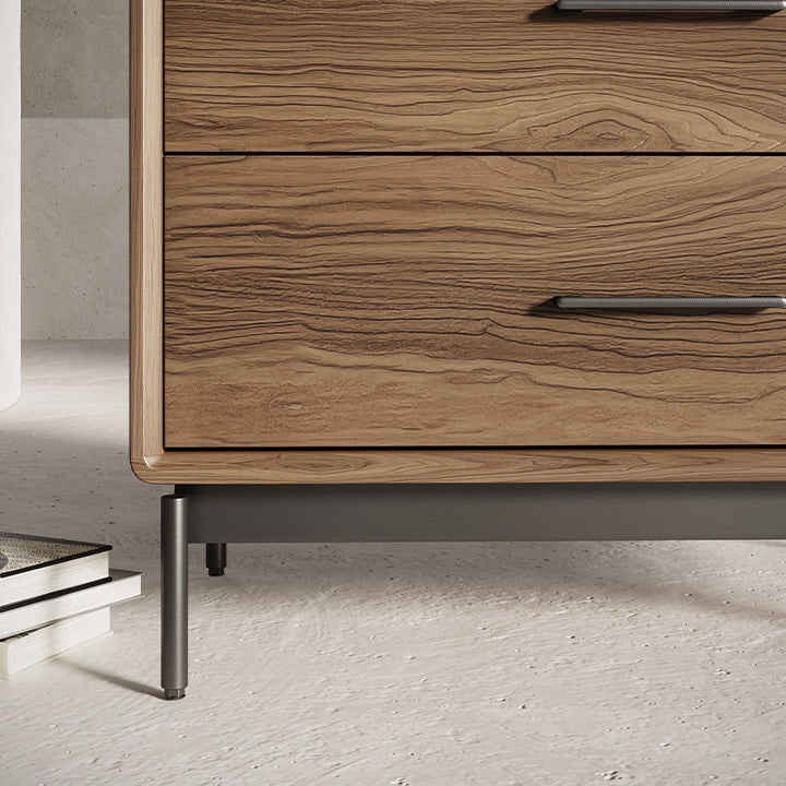 LINQ Bedroom 9185 5-Drawer Chest