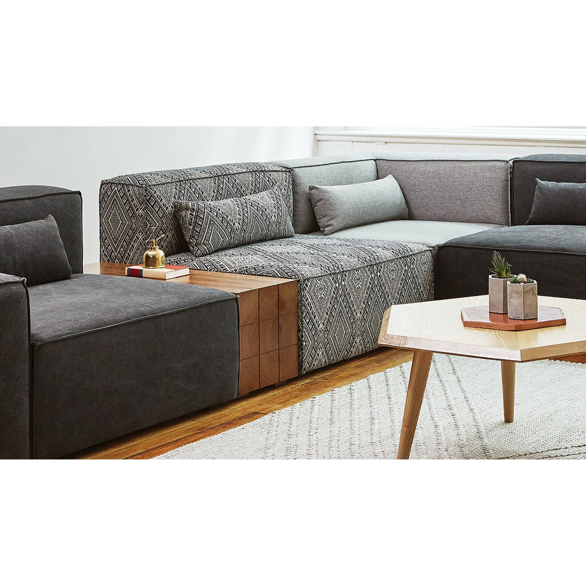 Mix Modular Block Table