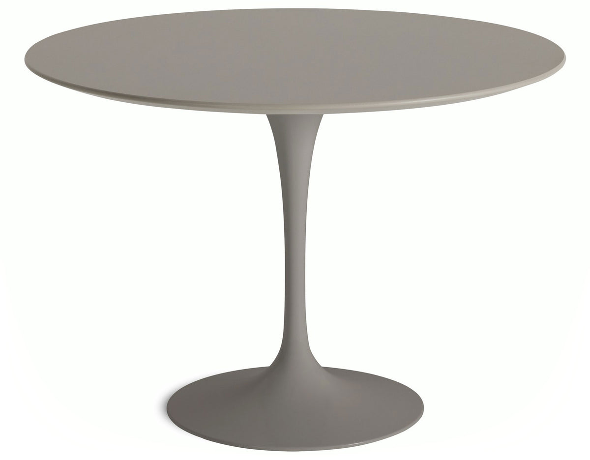 Saarinen 47" Dining Table Round