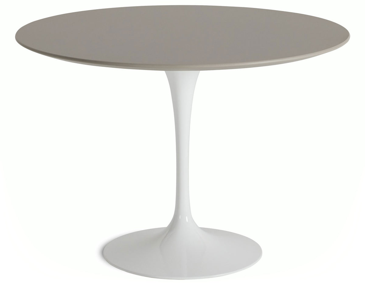 Saarinen 47" Dining Table Round