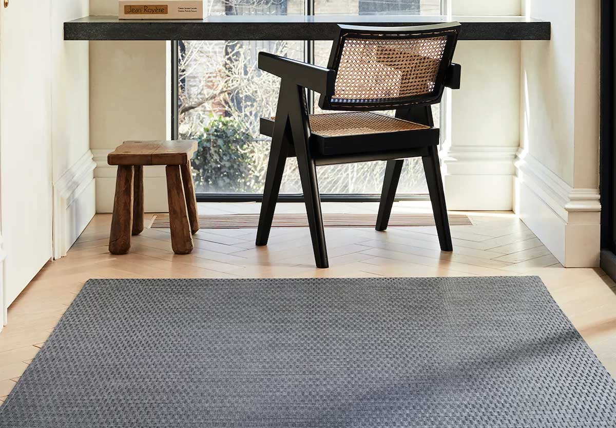 Chilewich Thatch Floor Mat in Dove - Grounded