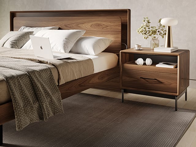 LINQ Bedroom 9117 LINQ Queen Bed