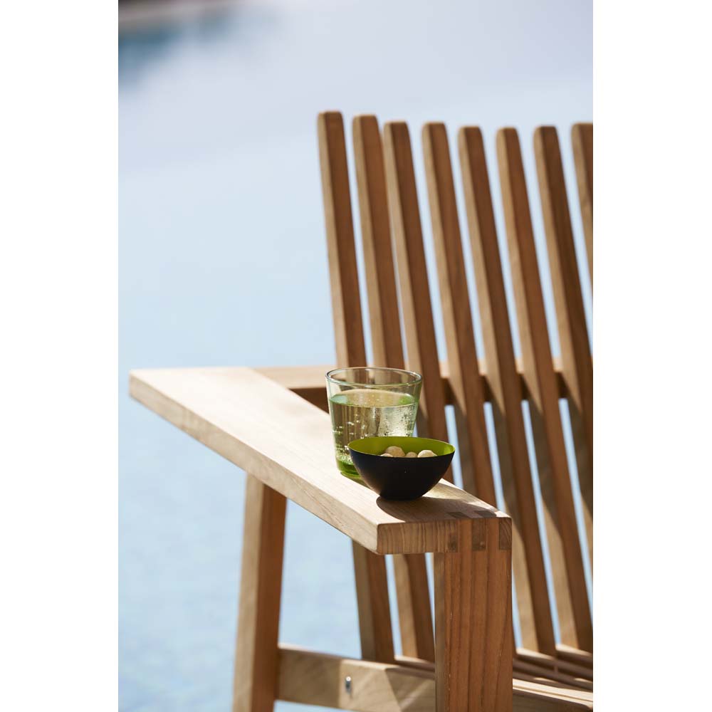 Amaze lounge chair, stackable