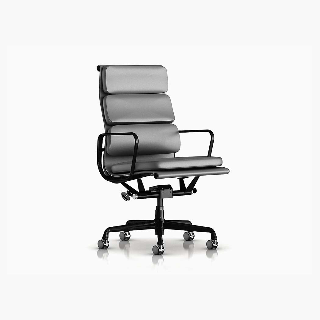 Eames Soft Pad Executive Chair with Pneumatic Lift - Black Frame
