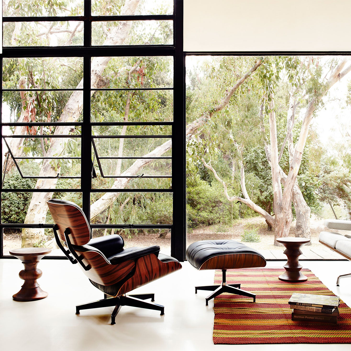 neo チャールズ＆レイ・イームズ ウッドスツール Eames Aタイプ Herman Miller Eames Walnut Stool - Available at Grounded | Modern