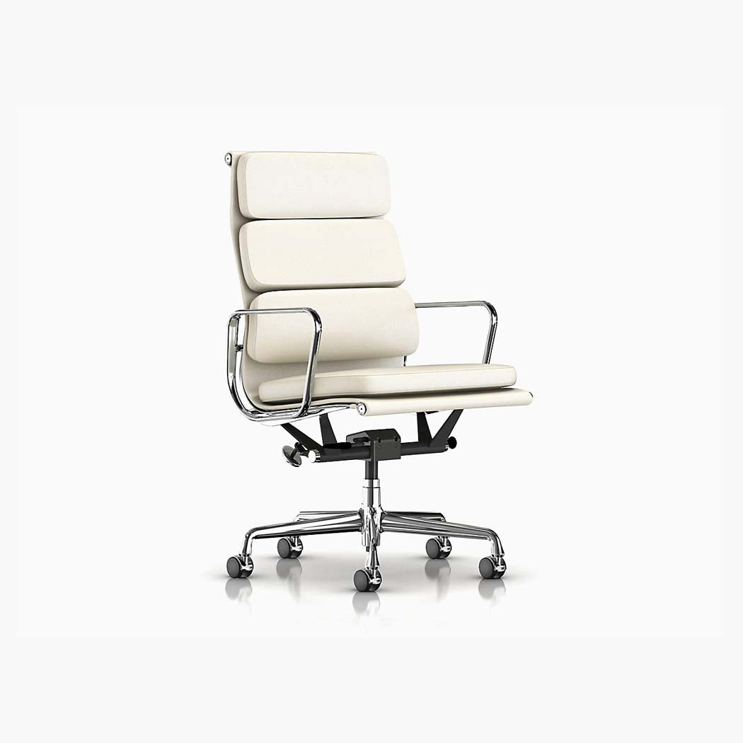 Herman Miller Eames Soft Pad Executive Chair with Pneumatic Lift 