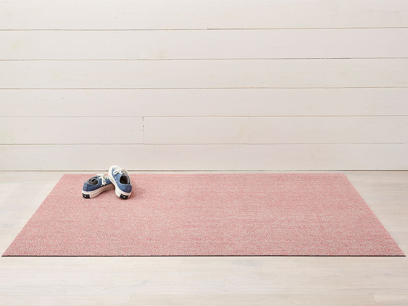 Chilewich Thatch Floor Mat in Dove - Grounded